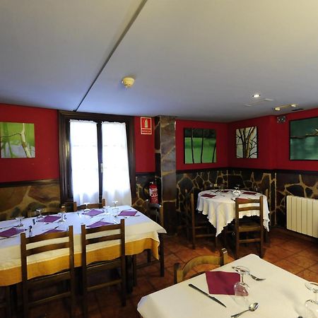 Hotel Rural Bereau Лесака Экстерьер фото