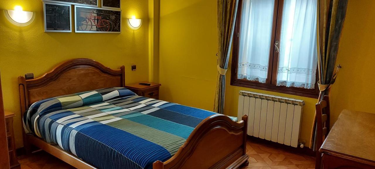 Hotel Rural Bereau Лесака Экстерьер фото